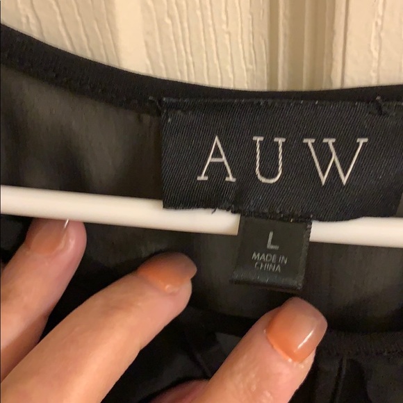 🐝 Black top / sheer top - Picture 7 of 9